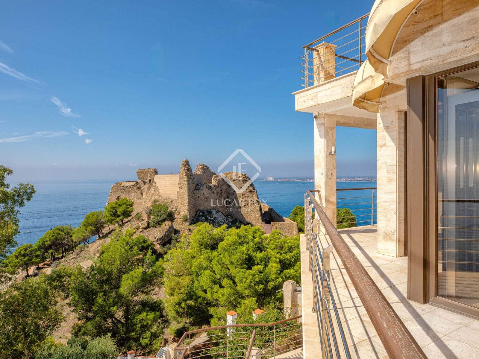 4 sypialnia Willa na sprzedaż w Roses z basenem garażem - 2 550 000 € (Ref: 9263372)