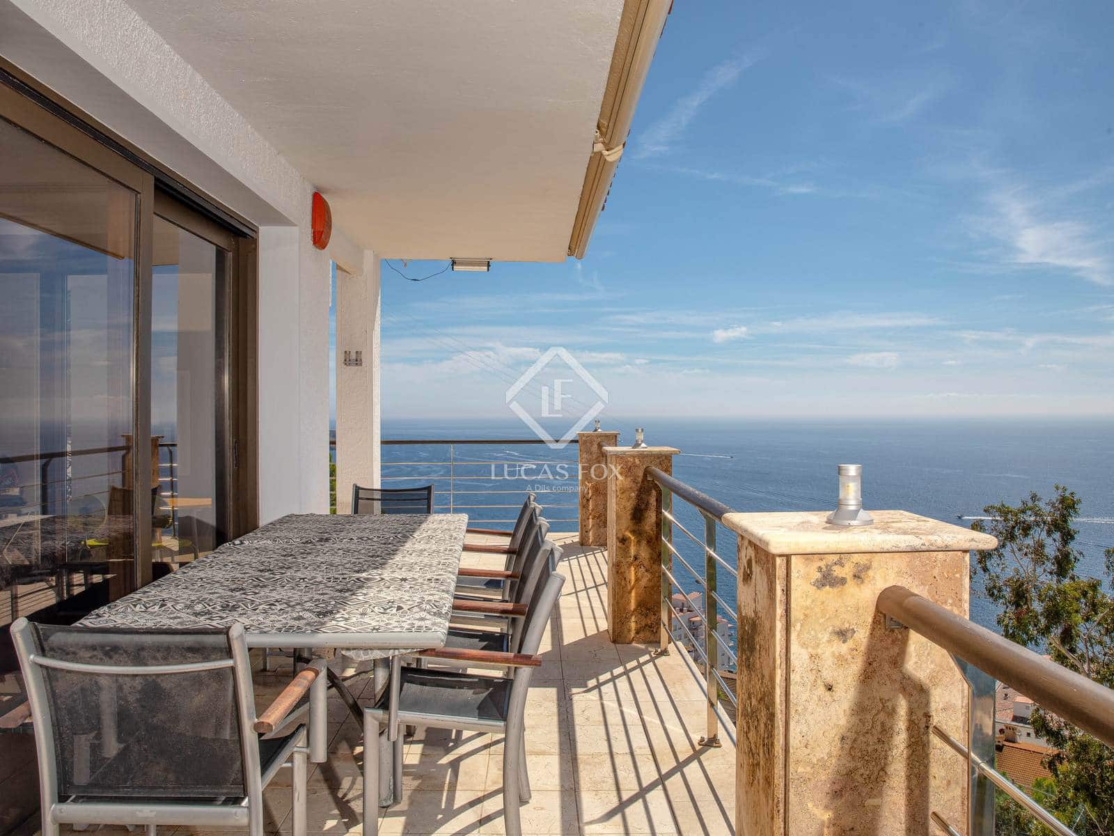 4 sypialnia Willa na sprzedaż w Roses z basenem garażem - 2 550 000 € (Ref: 9263372)