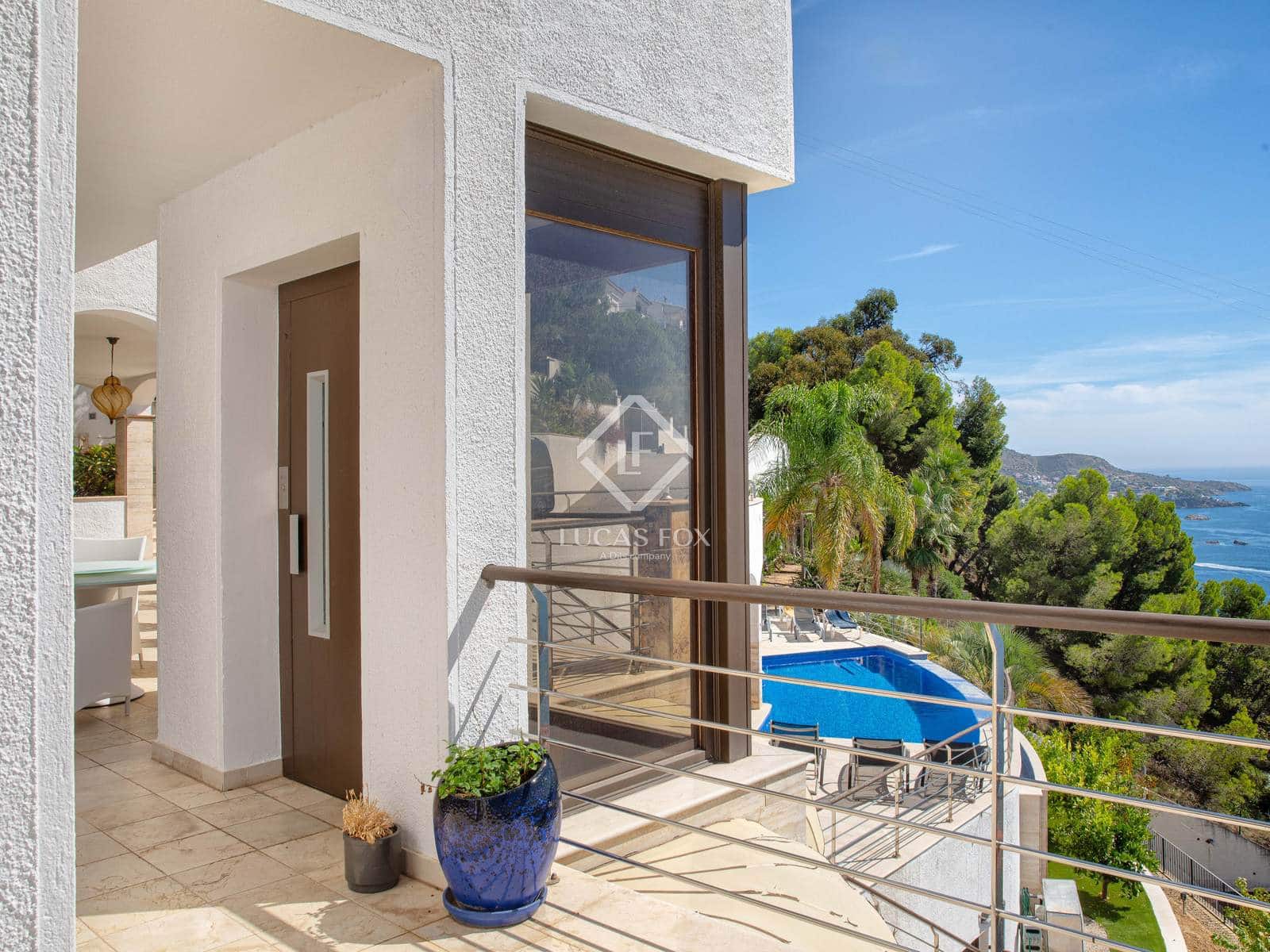 4 sypialnia Willa na sprzedaż w Roses z basenem garażem - 2 550 000 € (Ref: 9263372)