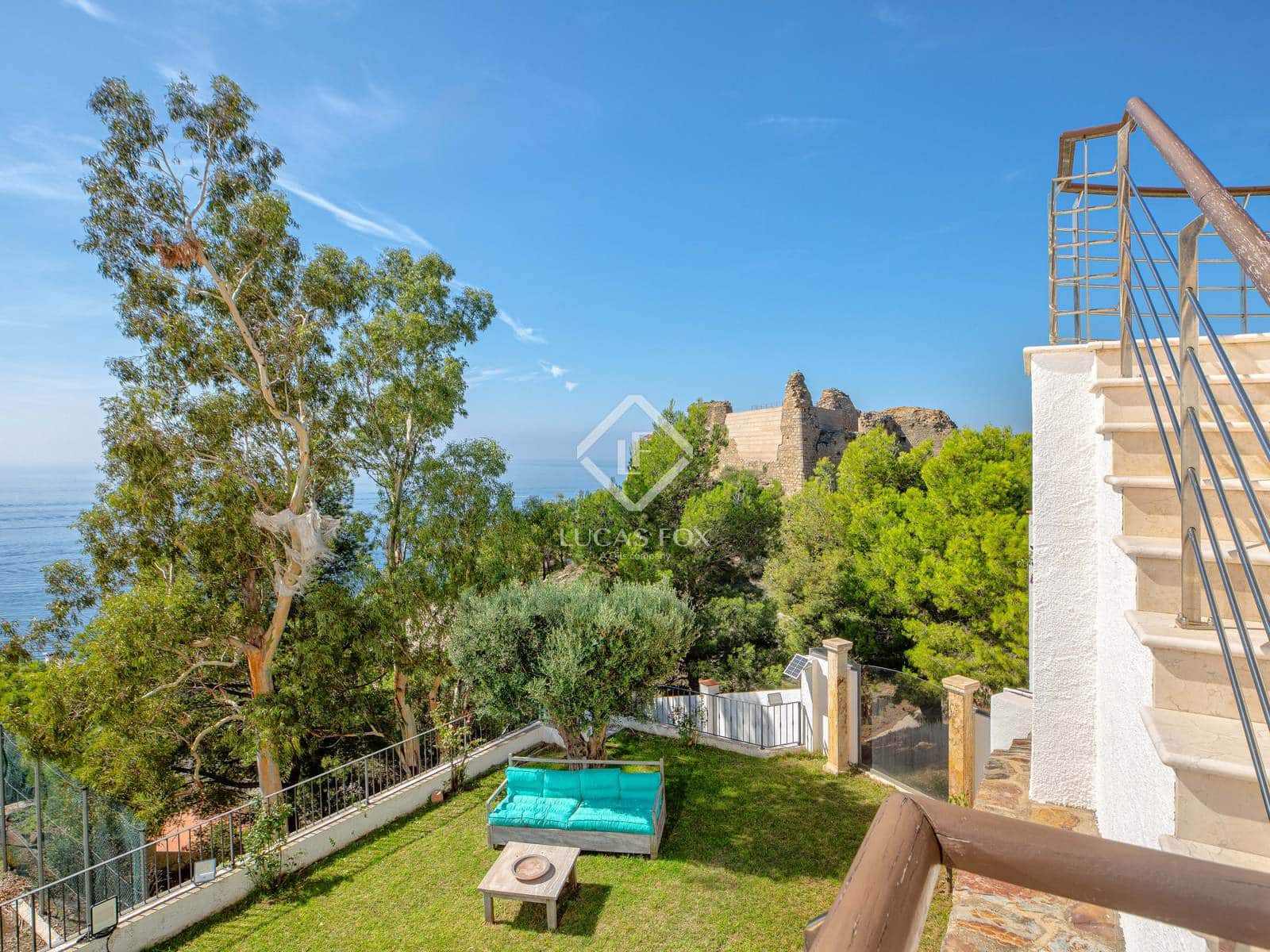 4 sypialnia Willa na sprzedaż w Roses z basenem garażem - 2 550 000 € (Ref: 9263372)