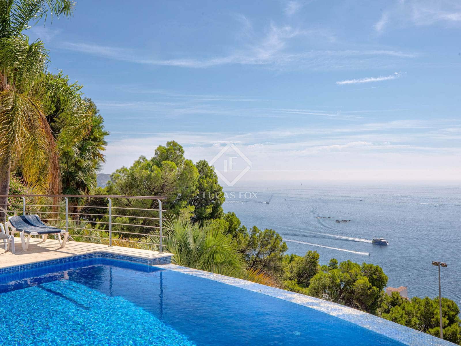 4 sypialnia Willa na sprzedaż w Roses z basenem garażem - 2 550 000 € (Ref: 9263372)