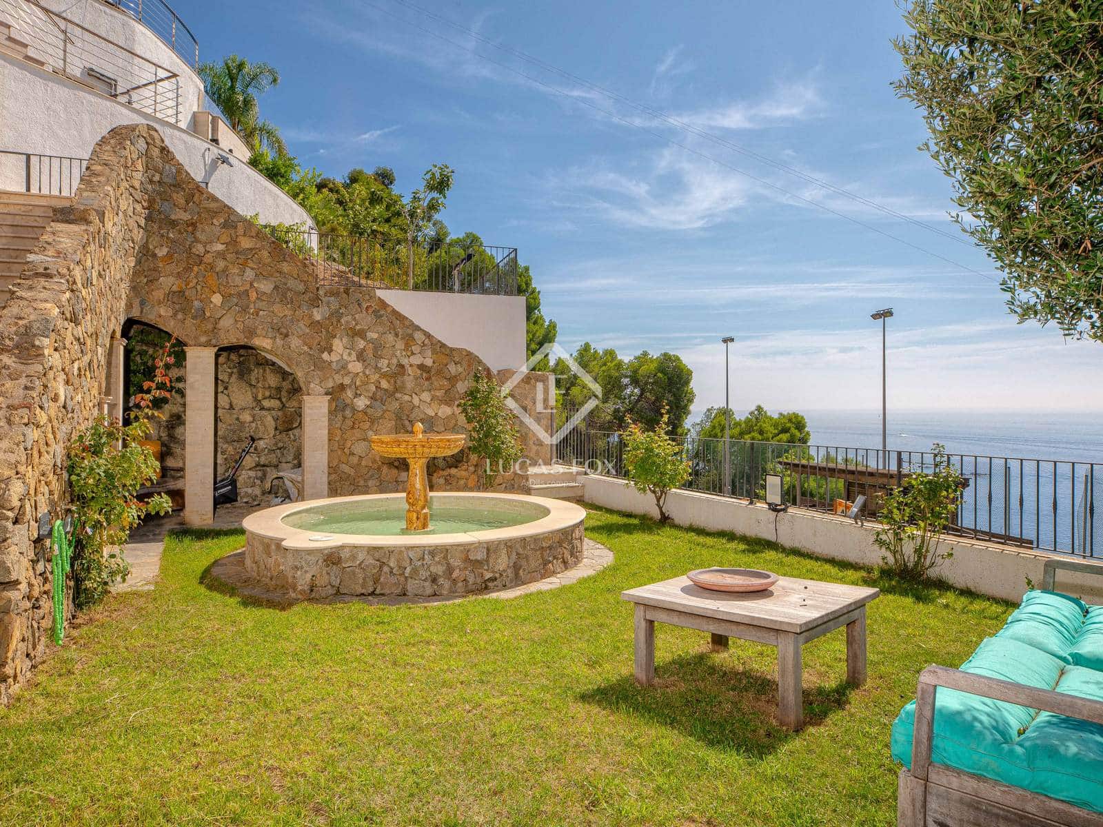 4 sypialnia Willa na sprzedaż w Roses z basenem garażem - 2 550 000 € (Ref: 9263372)