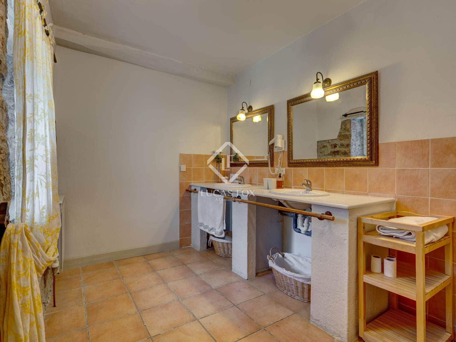 10 soveværelse Villa til salg i Valle de Ollo/Ollaran med garage - € 1.000.000 (Ref: 9263374)