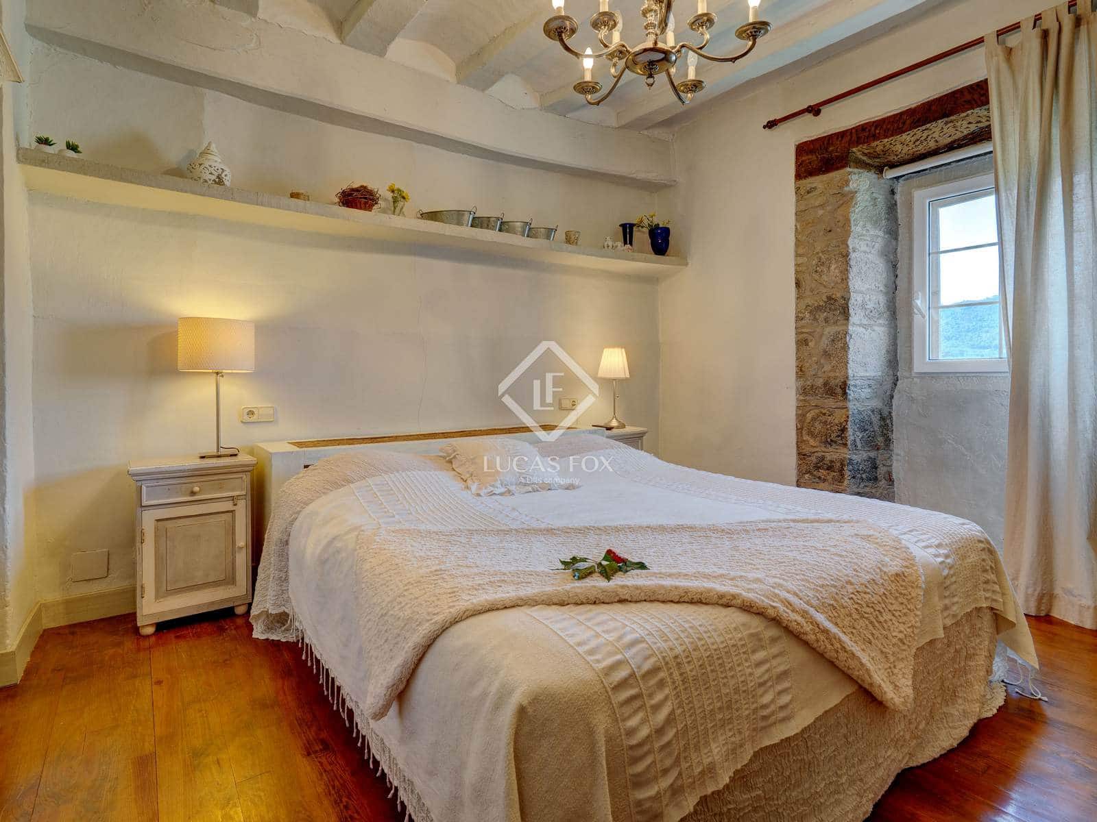 10 soveværelse Villa til salg i Valle de Ollo/Ollaran med garage - € 1.000.000 (Ref: 9263374)