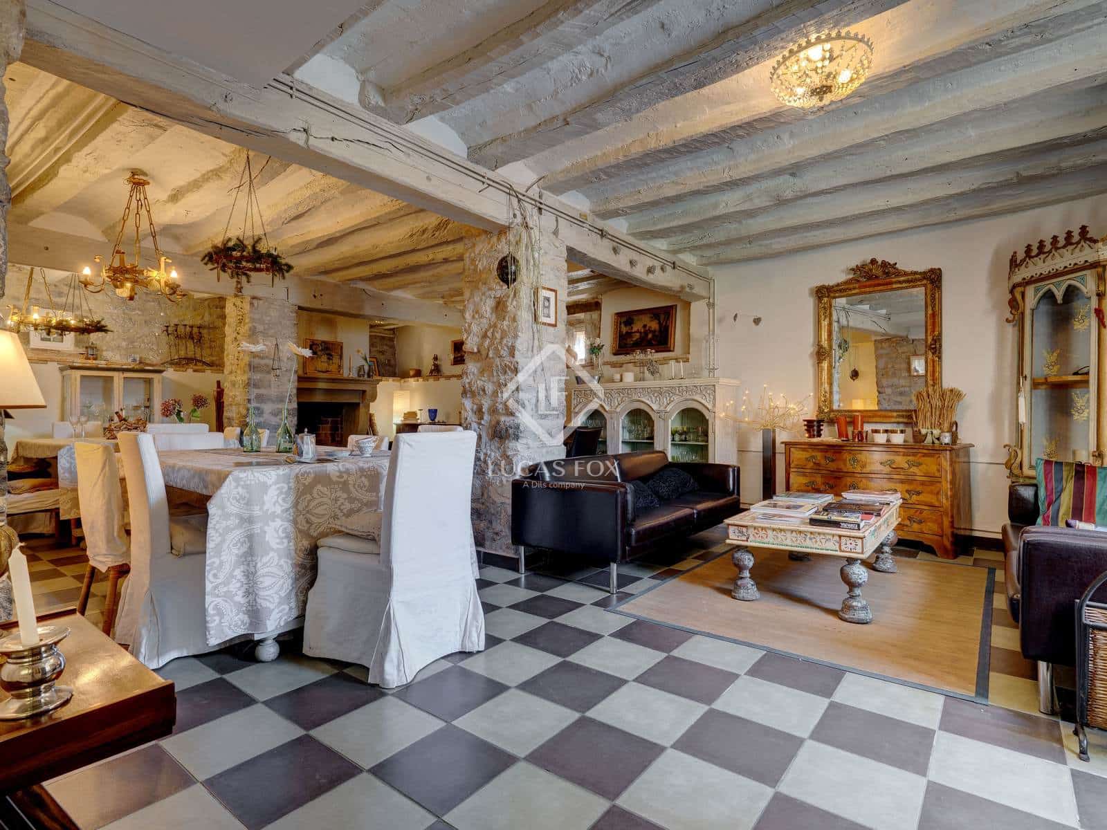 10 soveværelse Villa til salg i Valle de Ollo/Ollaran med garage - € 1.000.000 (Ref: 9263374)