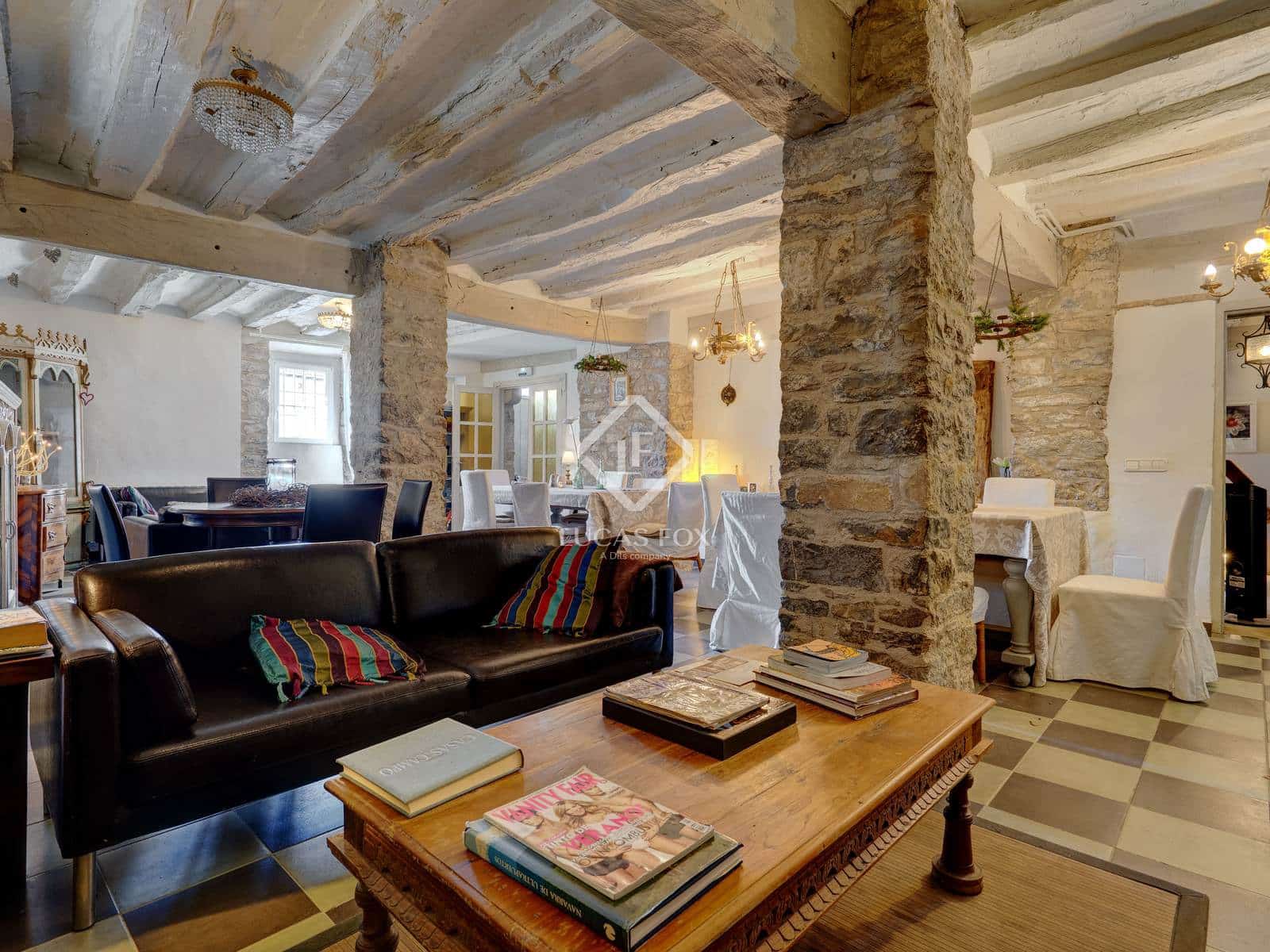 10 soveværelse Villa til salg i Valle de Ollo/Ollaran med garage - € 1.000.000 (Ref: 9263374)