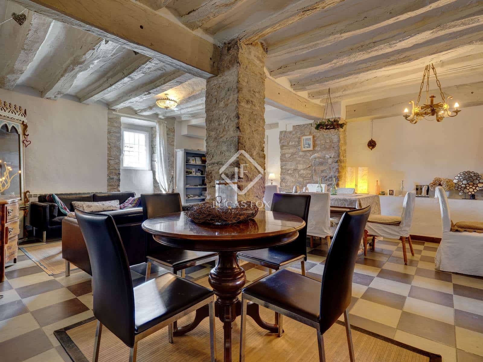 10 soveværelse Villa til salg i Valle de Ollo/Ollaran med garage - € 1.000.000 (Ref: 9263374)