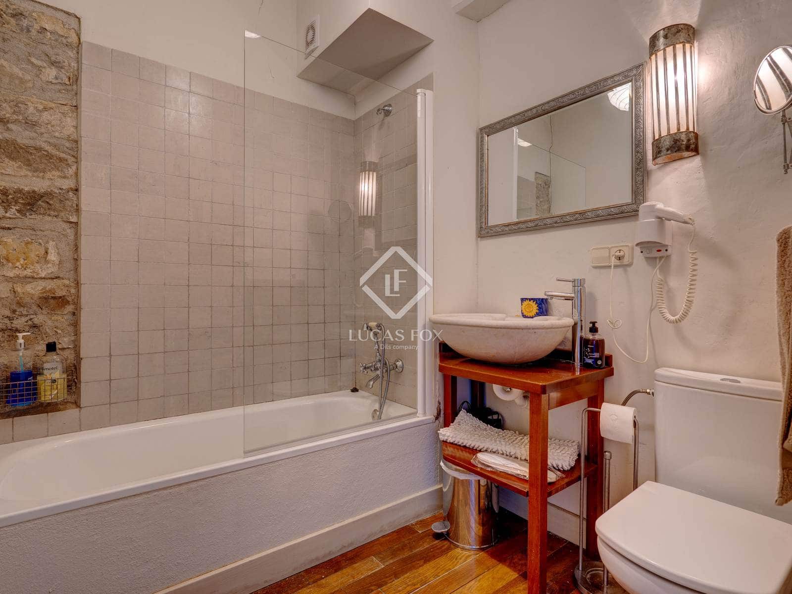 10 soveværelse Villa til salg i Valle de Ollo/Ollaran med garage - € 1.000.000 (Ref: 9263374)