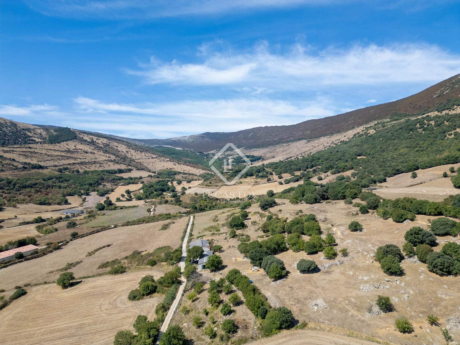 10 soveværelse Villa til salg i Valle de Ollo/Ollaran med garage - € 1.000.000 (Ref: 9263374)