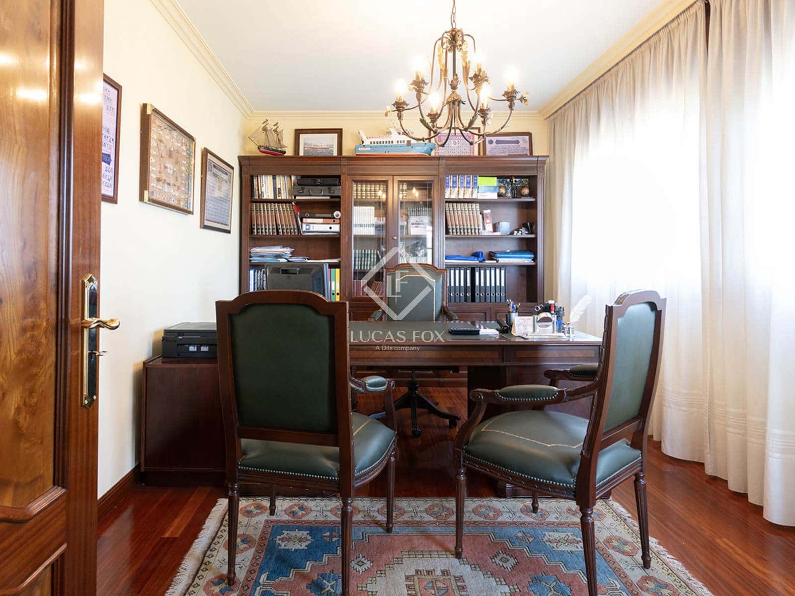 6 bedroom Villa for sale in Pontevedra city with pool garage - € 1,350,000 (Ref: 9263376)