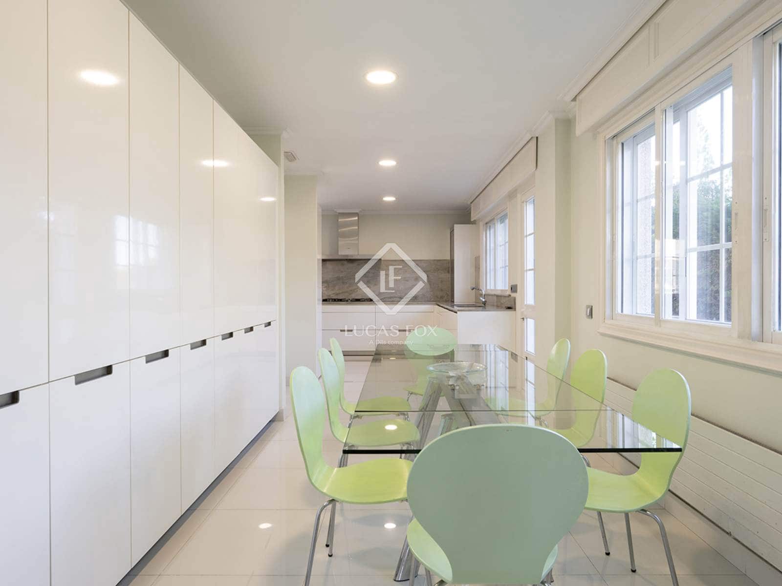 4 soverom Villa til salgs i Vigo med svømmebasseng garasje - € 1 360 000 (Ref: 9263378)