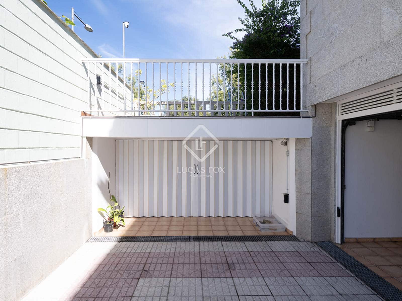 4 soverom Villa til salgs i Vigo med svømmebasseng garasje - € 1 360 000 (Ref: 9263378)