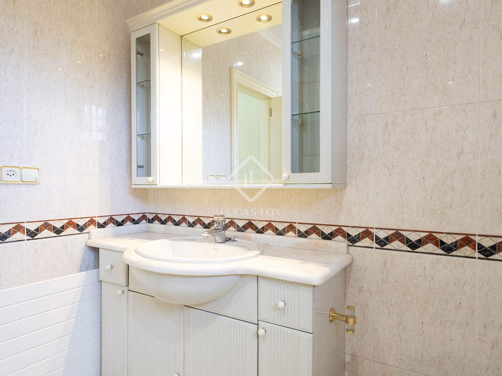 4 soverom Villa til salgs i Vigo med svømmebasseng garasje - € 1 360 000 (Ref: 9263378)