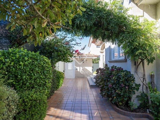 4 bedroom Villa for sale in Vigo with pool garage - € 1,360,000 (Ref: 9263378)