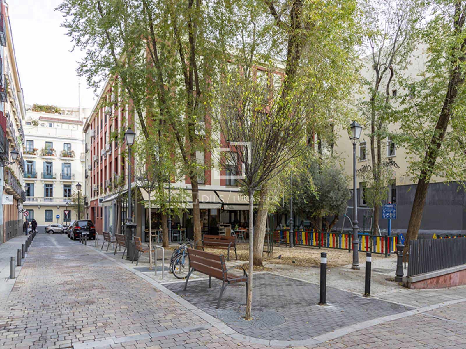 4 soveværelse Lejlighed til salg i Madrid by - € 3.400.000 (Ref: 9263566)