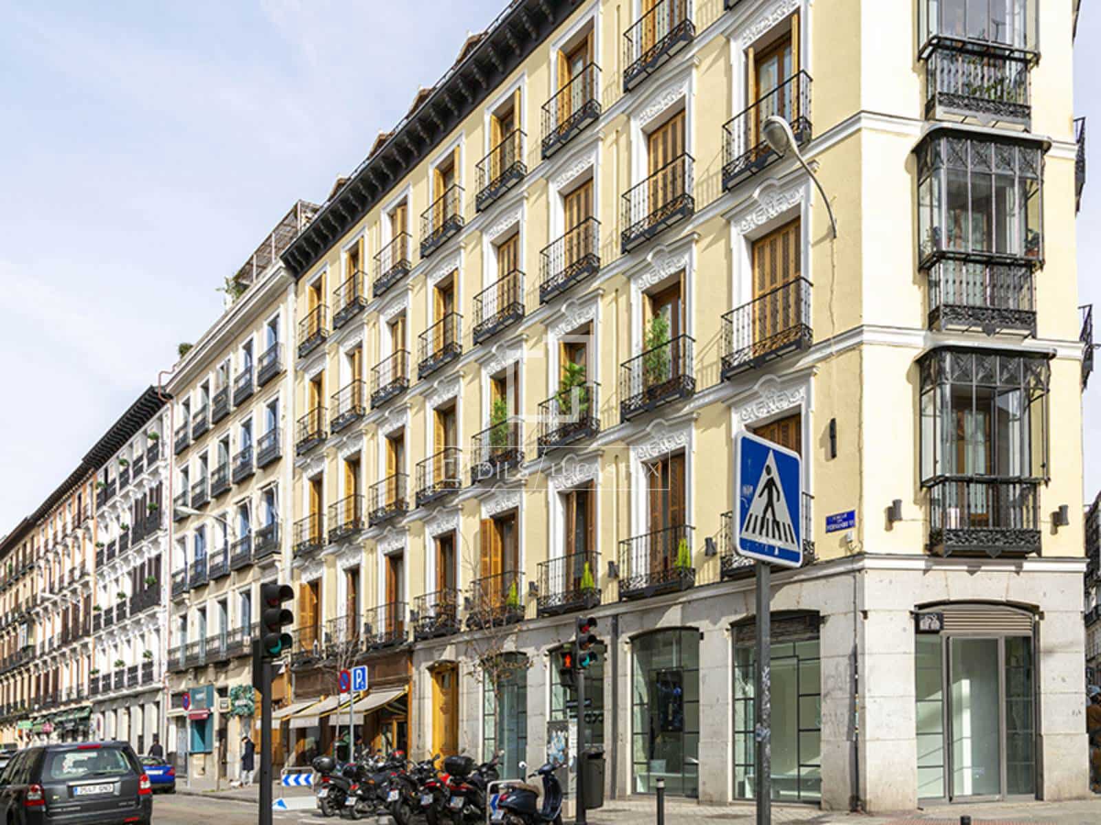 4 soveværelse Lejlighed til salg i Madrid by - € 3.400.000 (Ref: 9263566)