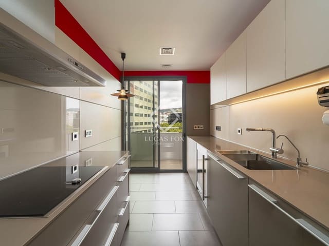 4 slaapkamer Appartement te koop in Barcelona stad met garage - € 1.650.000 (Ref: 9263824)