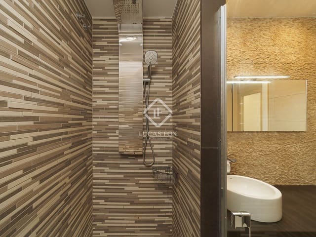 4 slaapkamer Appartement te koop in Barcelona stad met garage - € 1.650.000 (Ref: 9263824)