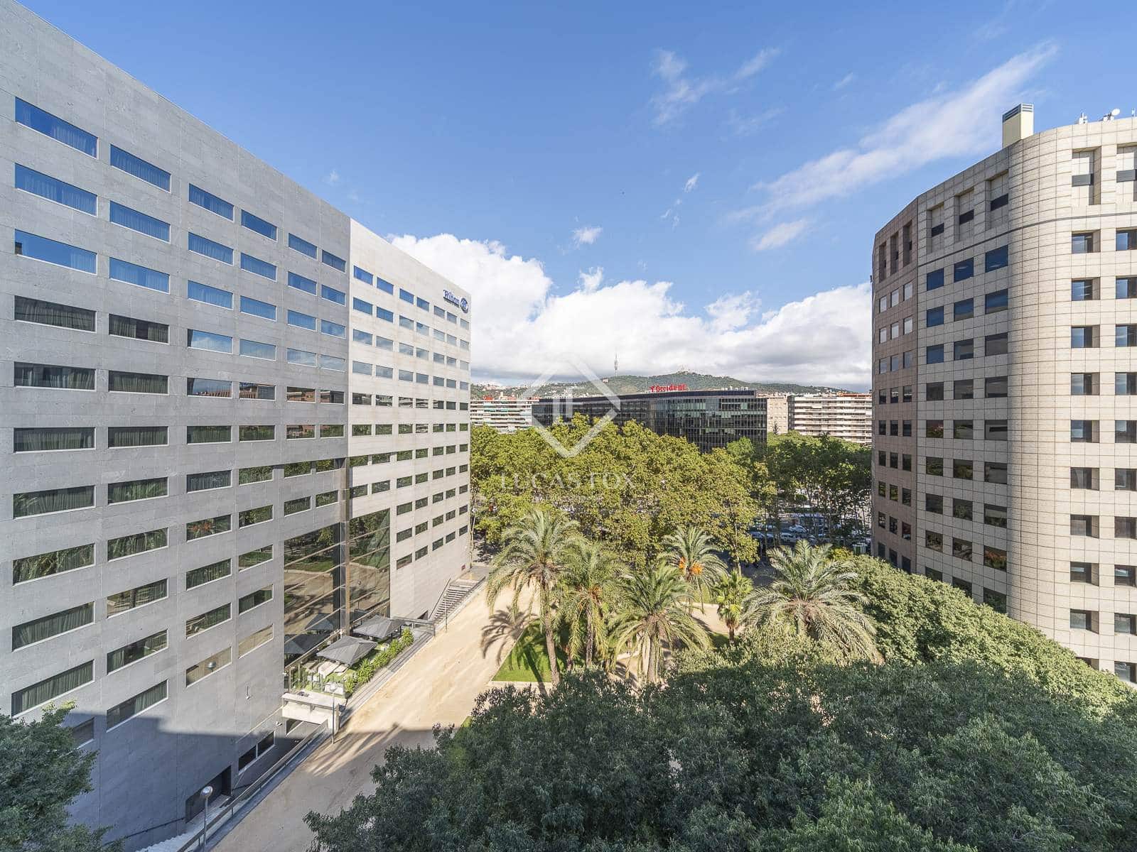 4 Zimmer Apartment zu verkaufen in Barcelona Stadt mit Garage - 1.650.000 € (Ref: 9263824)