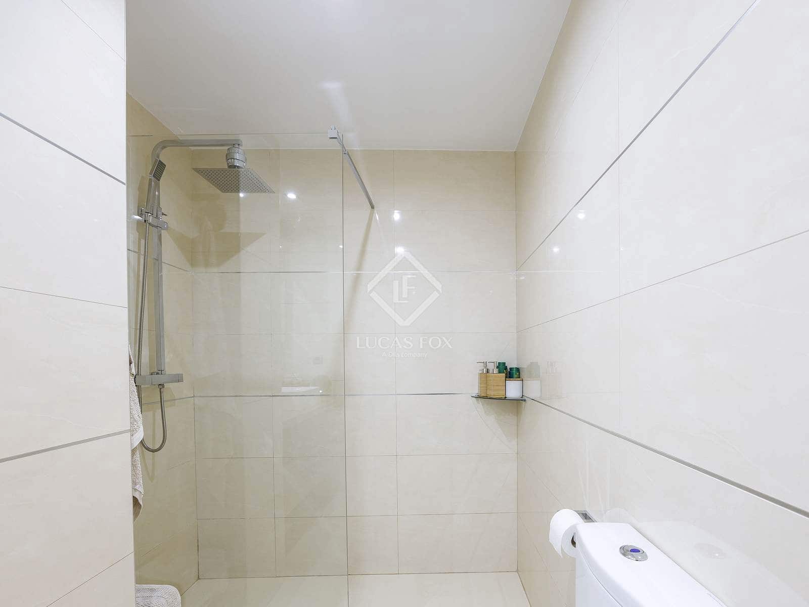 4 Zimmer Apartment zu vermieten in Valencia Stadt mit Garage - 2.800 € (Ref: 9263827)