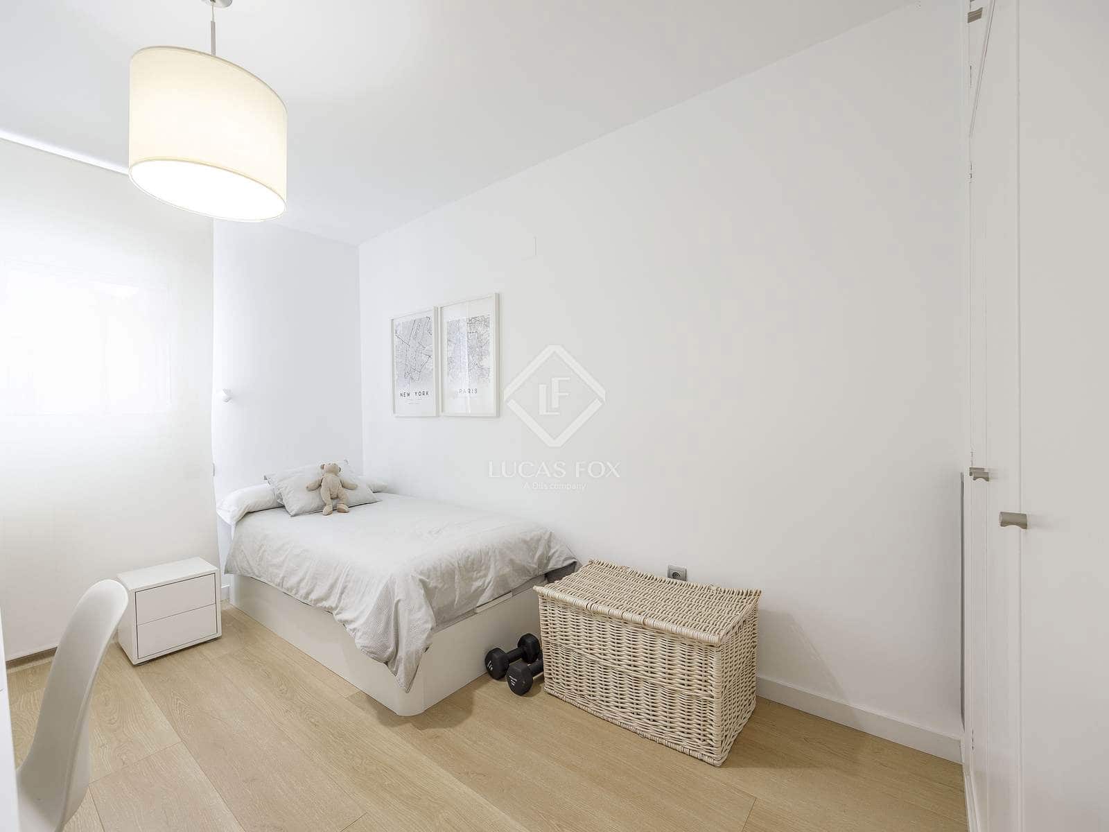 4 Zimmer Apartment zu vermieten in Valencia Stadt mit Garage - 2.800 € (Ref: 9263827)