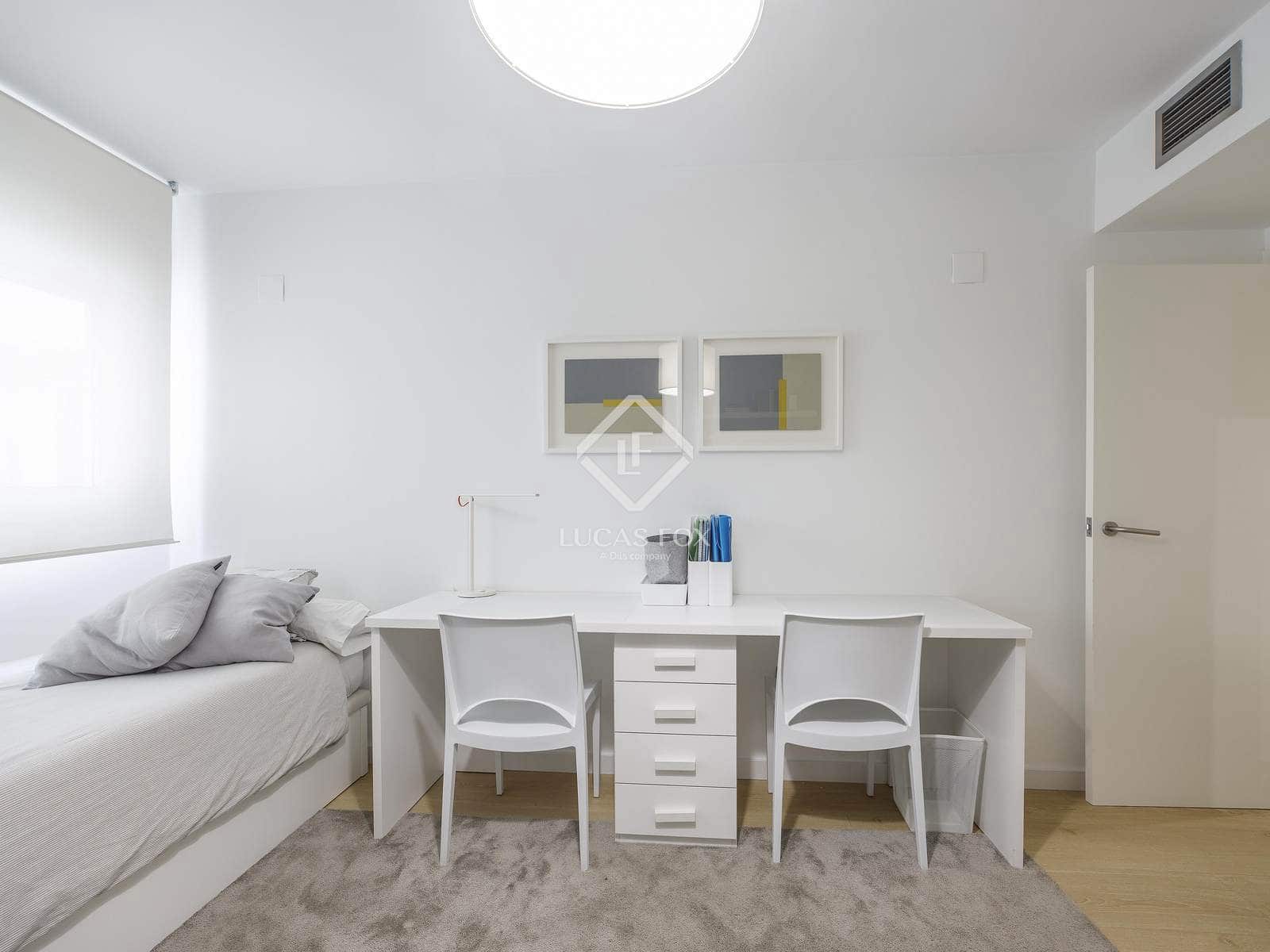 4 Zimmer Apartment zu vermieten in Valencia Stadt mit Garage - 2.800 € (Ref: 9263827)