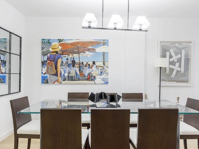 4 Zimmer Apartment zu vermieten in València Stadt mit Garage - 2.800 € (Ref: 9263827)