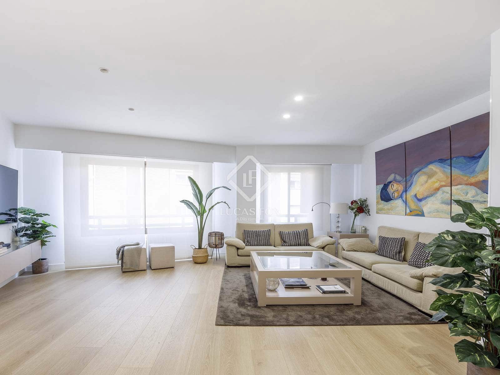 4 Zimmer Apartment zu vermieten in Valencia Stadt mit Garage - 2.800 € (Ref: 9263827)