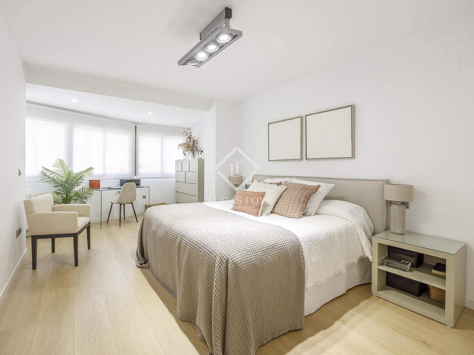 4 Zimmer Apartment zu vermieten in Valencia Stadt mit Garage - 2.800 € (Ref: 9263827)