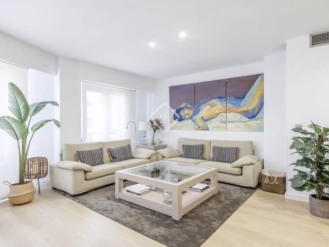 4 Zimmer Apartment zu vermieten in València Stadt mit Garage - 2.800 € (Ref: 9263827)