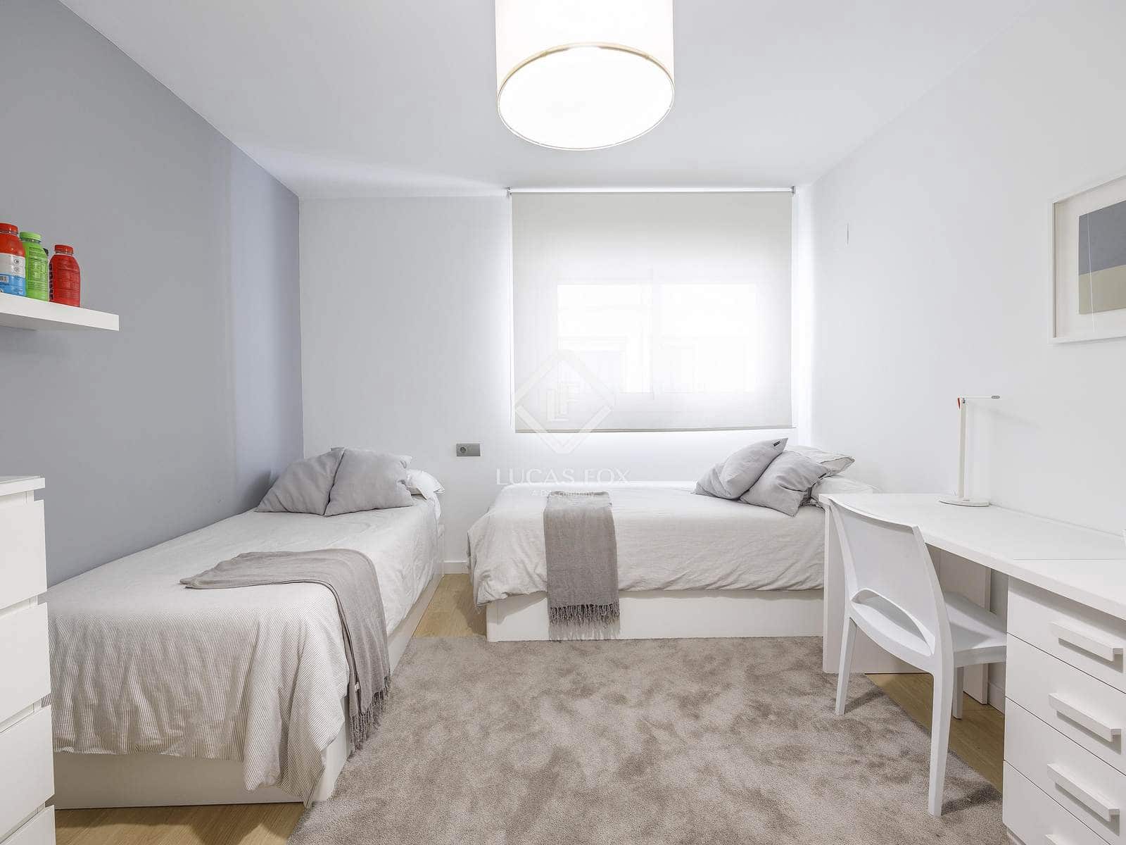 4 Zimmer Apartment zu vermieten in Valencia Stadt mit Garage - 2.800 € (Ref: 9263827)