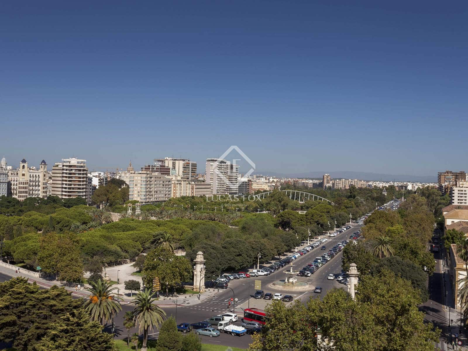 4 Zimmer Apartment zu vermieten in Valencia Stadt mit Garage - 2.800 € (Ref: 9263827)