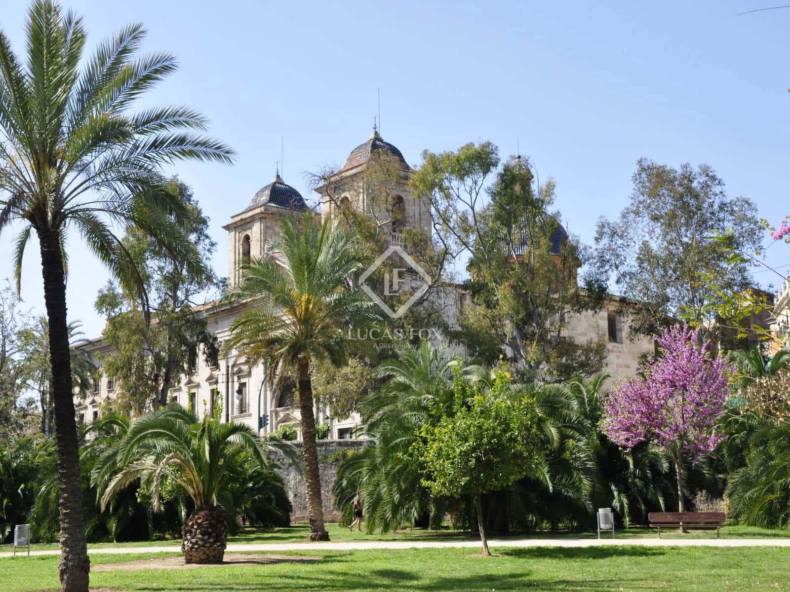 4 Zimmer Apartment zu vermieten in Valencia Stadt mit Garage - 2.800 € (Ref: 9263827)