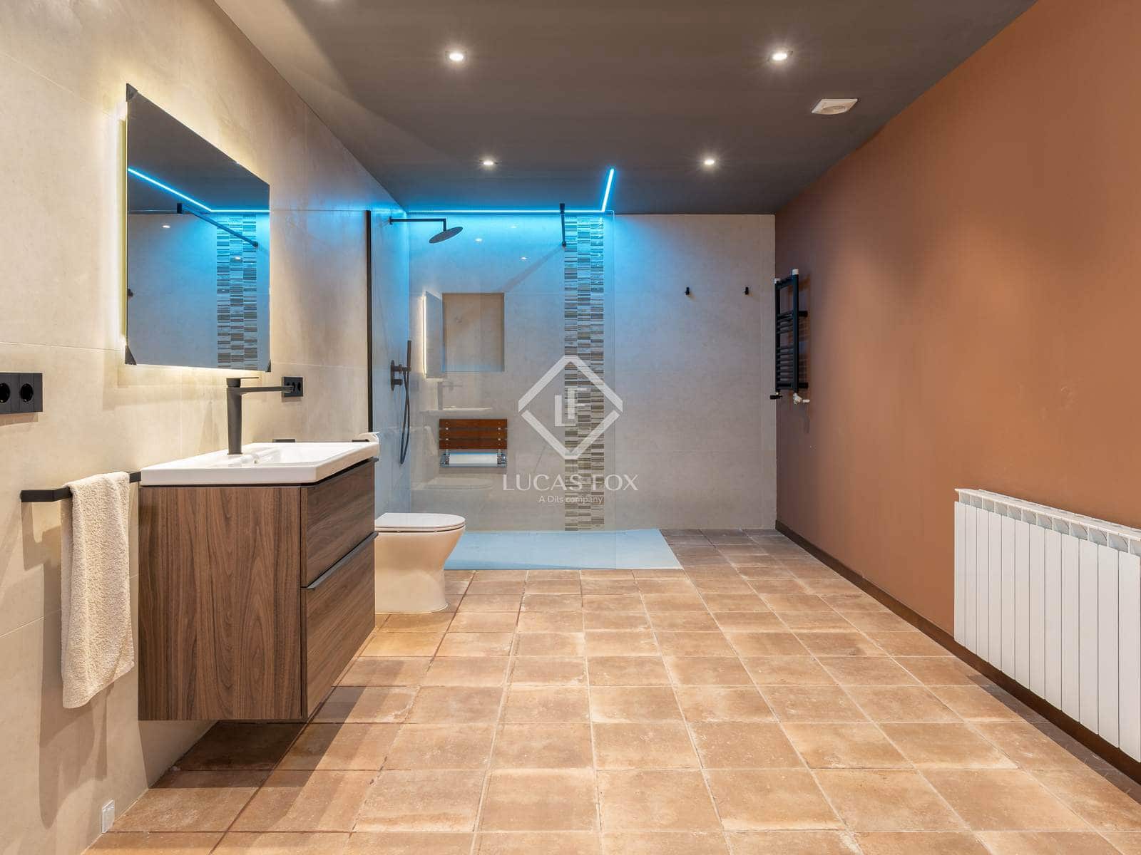 5 soverom Villa til salgs i Gualba med svømmebasseng garasje - € 2 950 000 (Ref: 9263871)