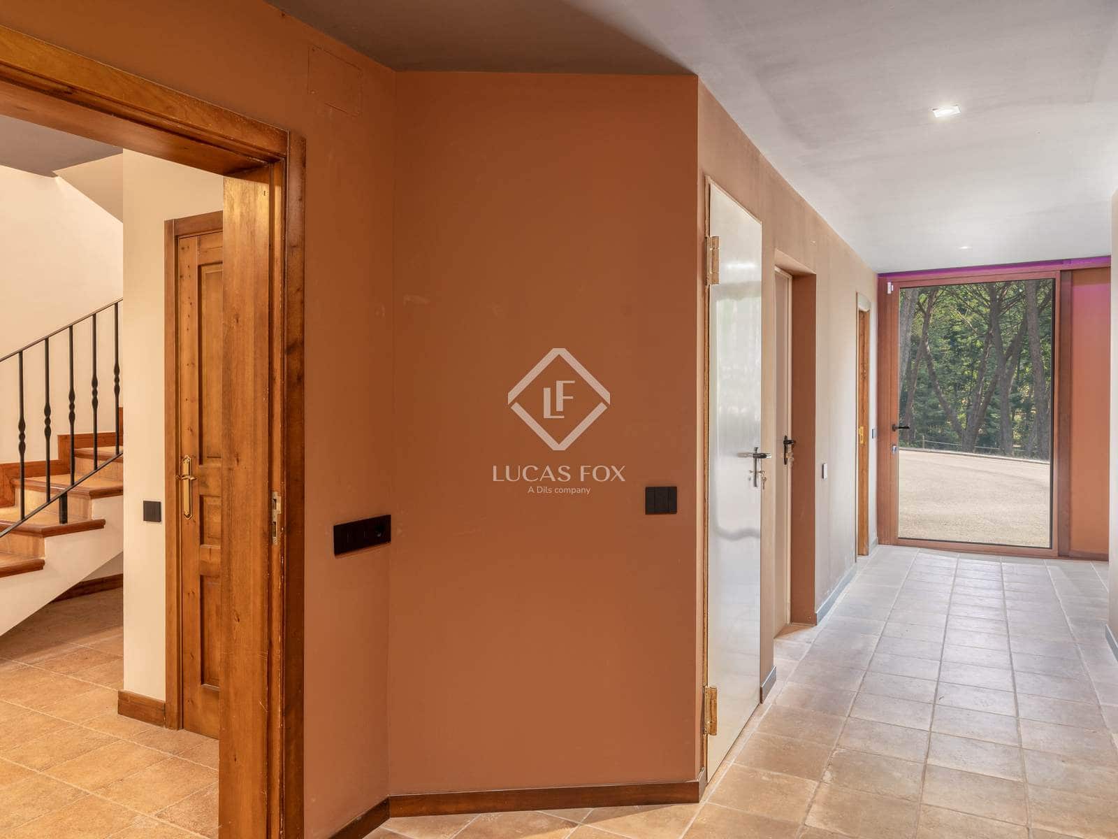 5 soverom Villa til salgs i Gualba med svømmebasseng garasje - € 2 950 000 (Ref: 9263871)