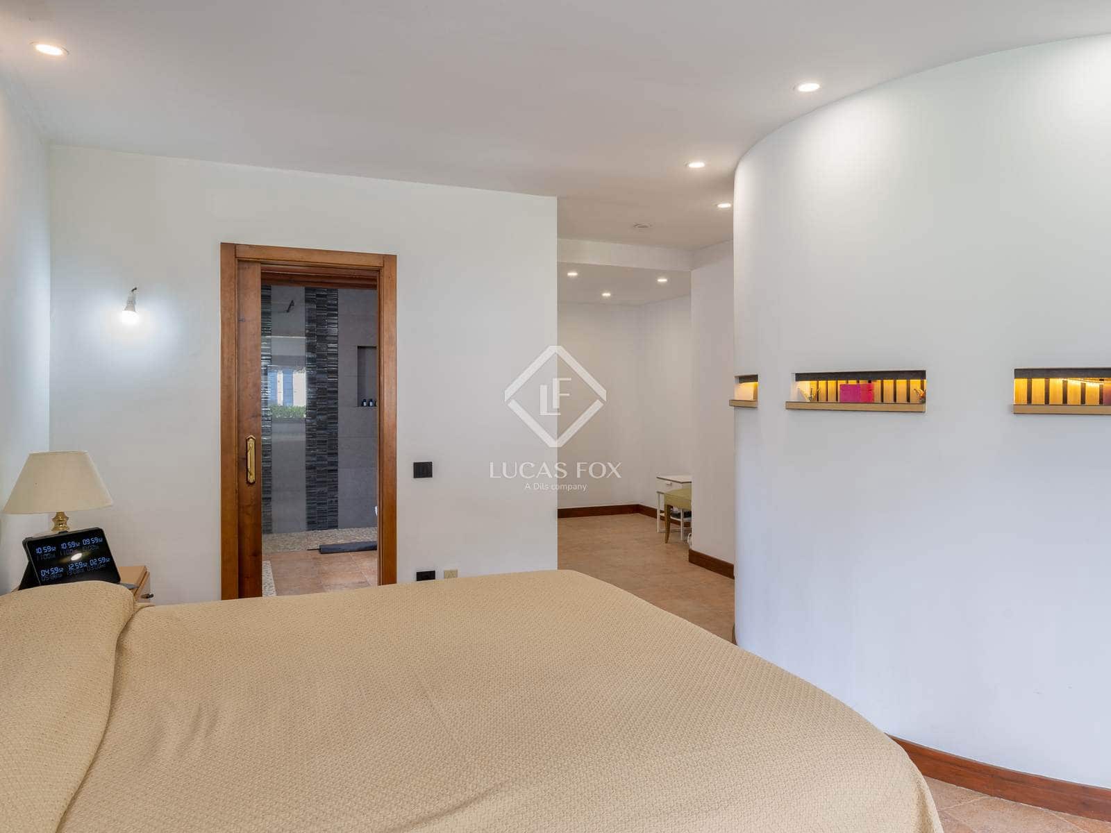 5 soverom Villa til salgs i Gualba med svømmebasseng garasje - € 2 950 000 (Ref: 9263871)