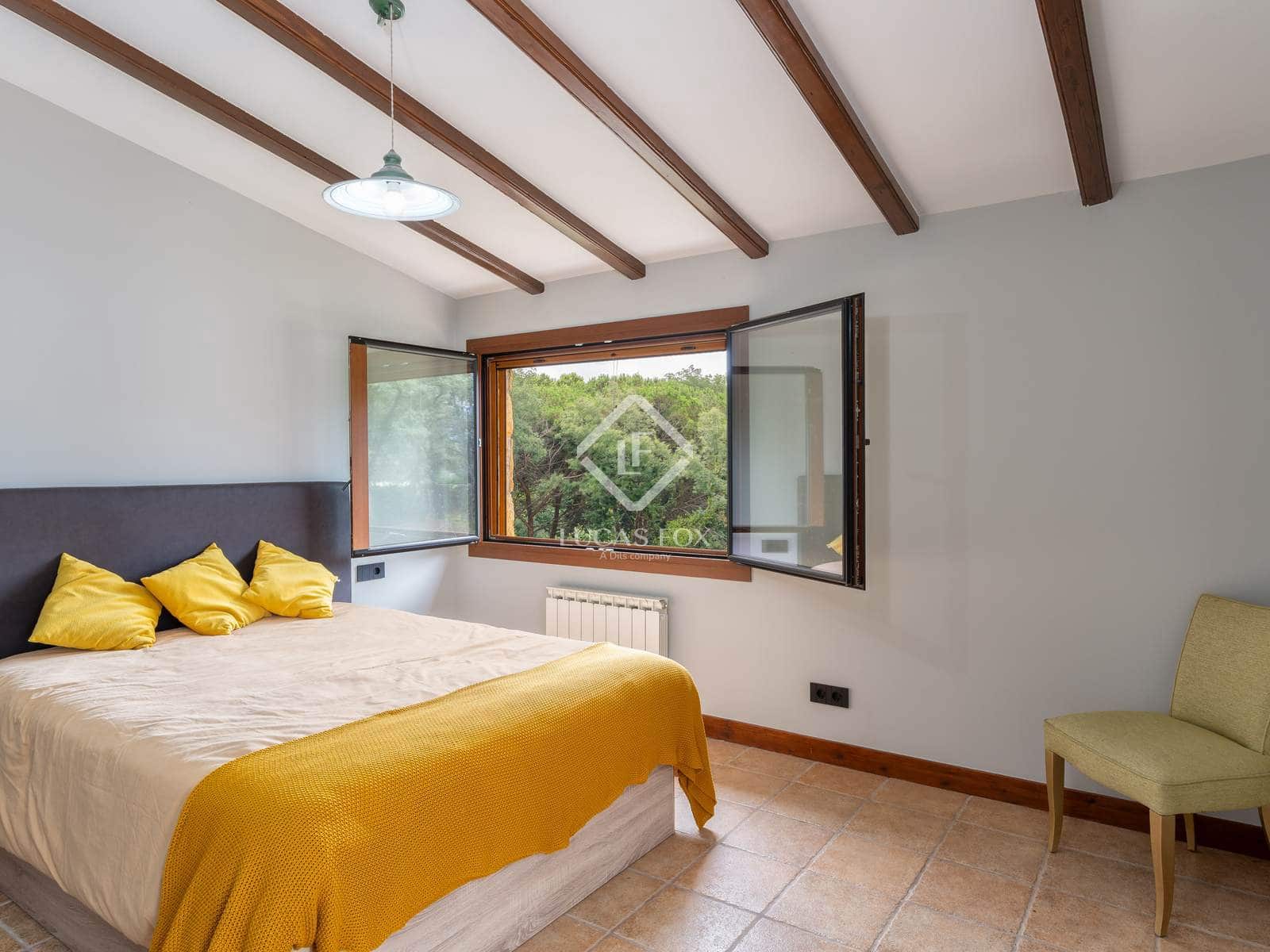 5 soverom Villa til salgs i Gualba med svømmebasseng garasje - € 2 950 000 (Ref: 9263871)