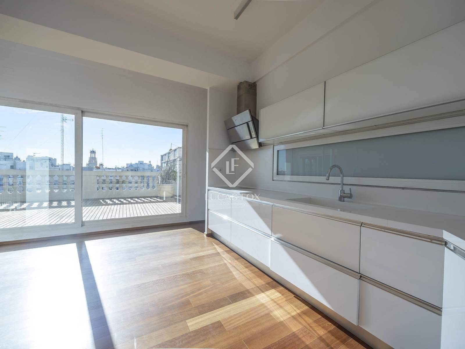 4 slaapkamer Penthouse te koop in Valencia stad - € 1.390.000 (Ref: 9263873)