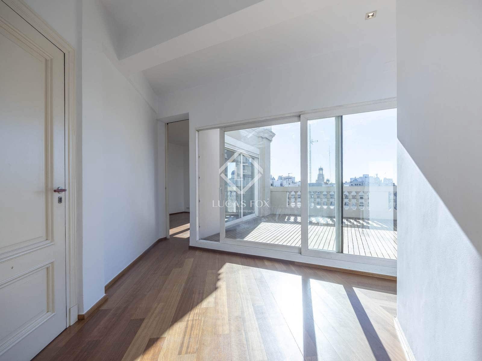 4 slaapkamer Penthouse te koop in Valencia stad - € 1.390.000 (Ref: 9263873)