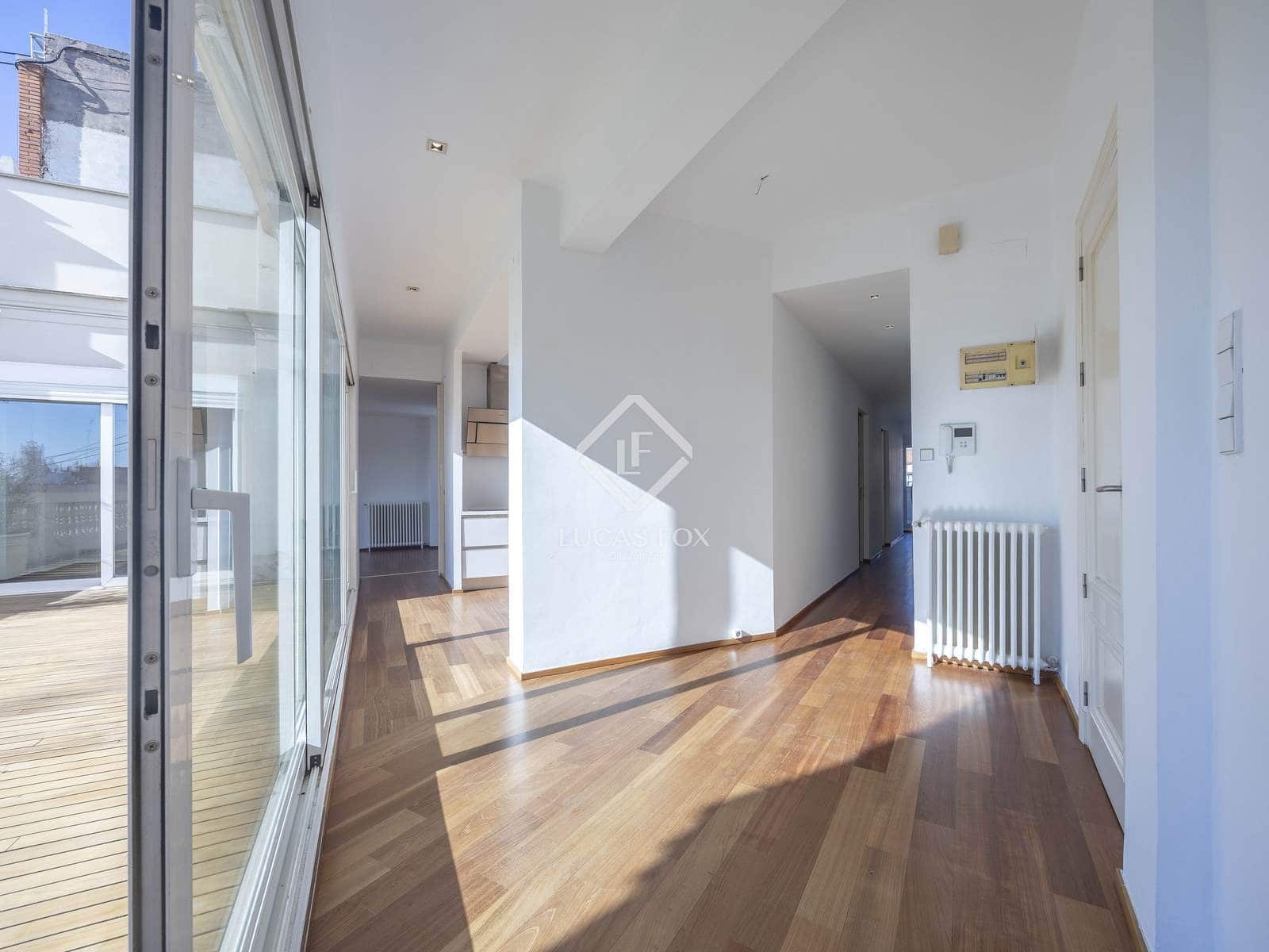 4 slaapkamer Penthouse te koop in Valencia stad - € 1.390.000 (Ref: 9263873)