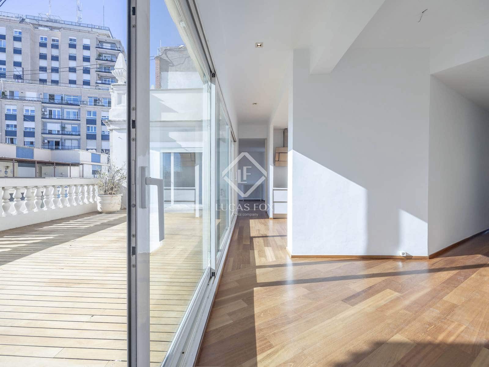 4 slaapkamer Penthouse te koop in Valencia stad - € 1.390.000 (Ref: 9263873)