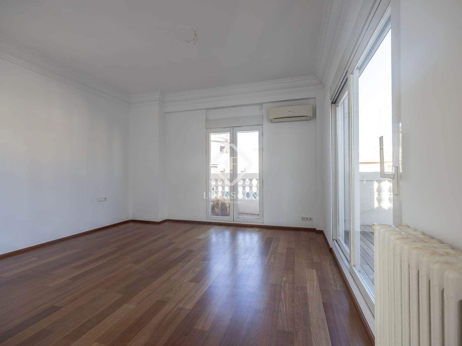 4 slaapkamer Penthouse te koop in Valencia stad - € 1.390.000 (Ref: 9263873)