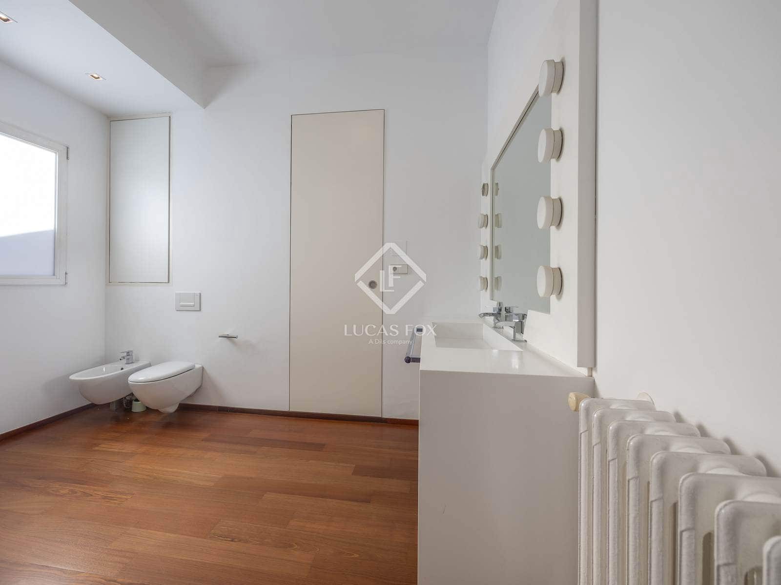 4 slaapkamer Penthouse te koop in Valencia stad - € 1.390.000 (Ref: 9263873)