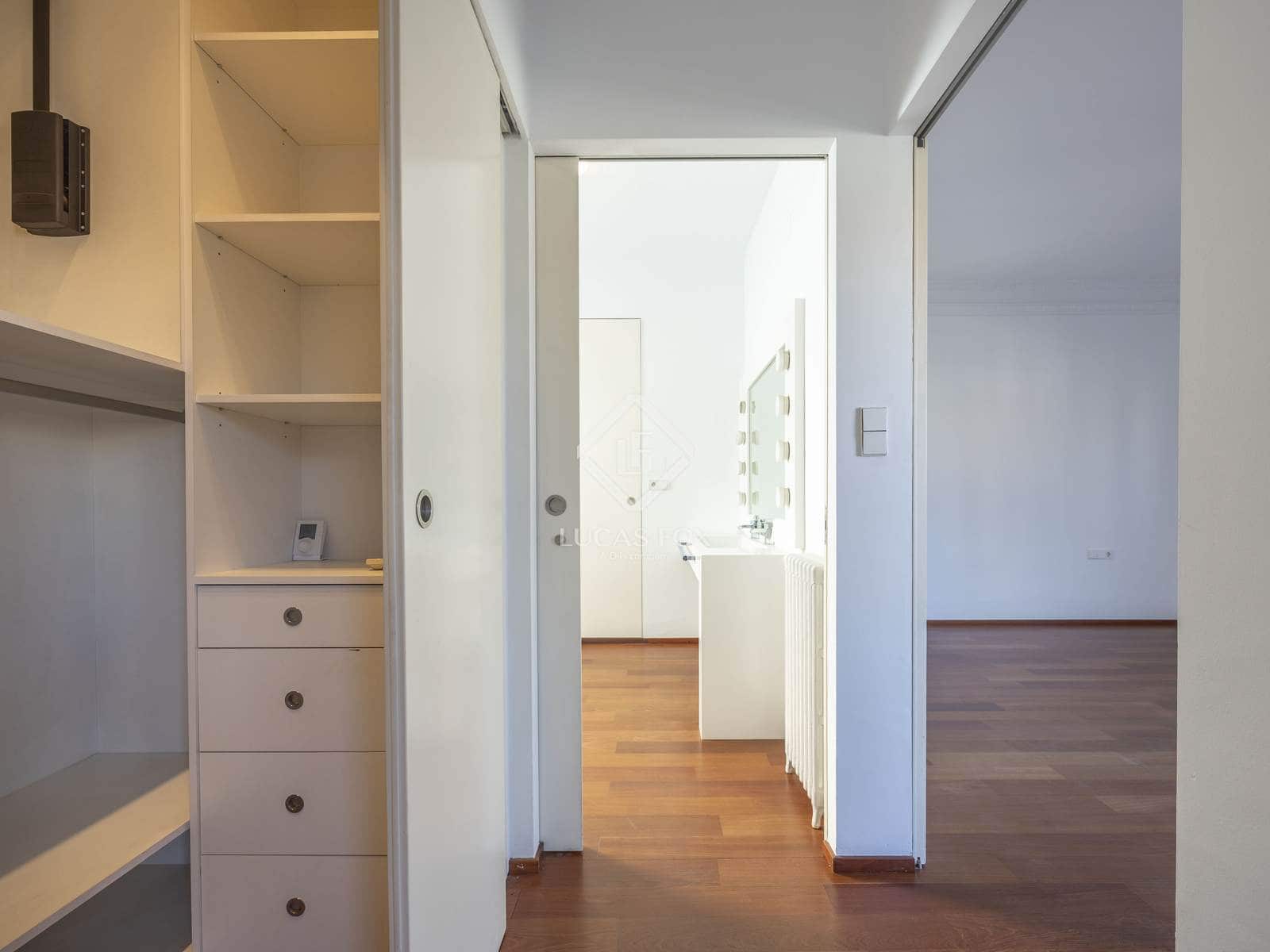 4 slaapkamer Penthouse te koop in Valencia stad - € 1.390.000 (Ref: 9263873)