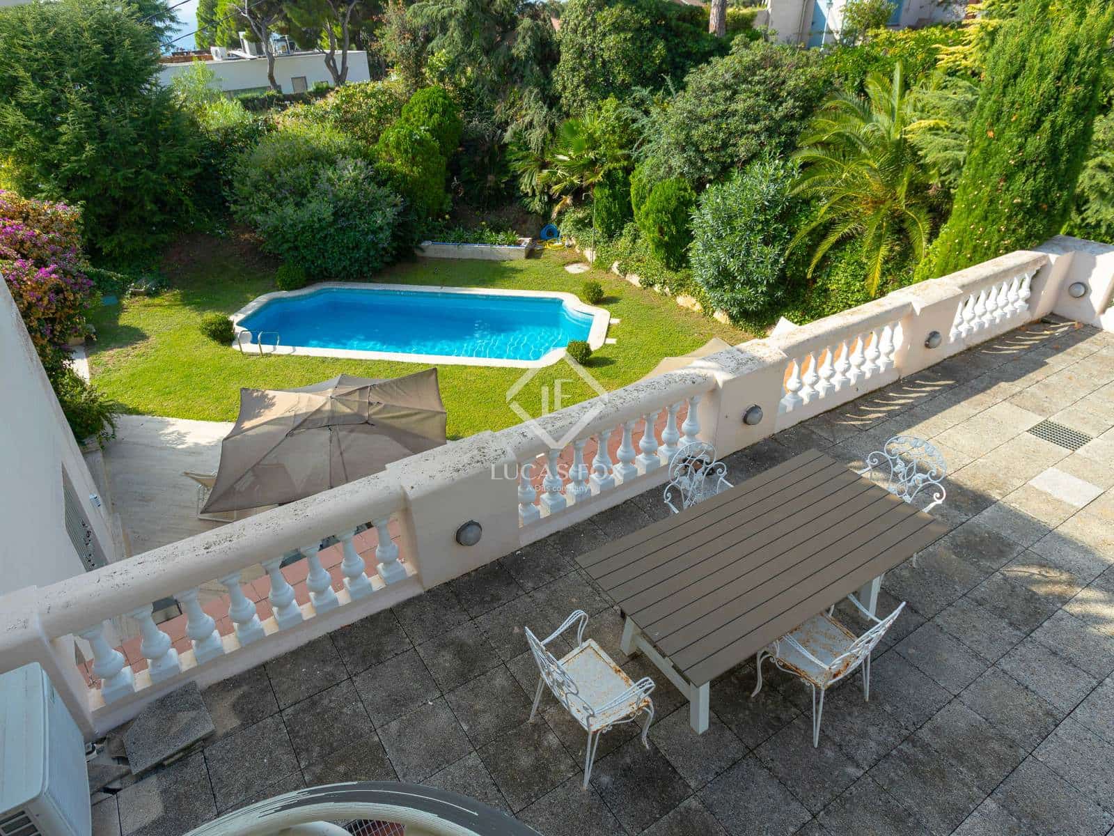 6 soveværelse Villa til salg i El Masnou med swimmingpool garage - € 1.800.000 (Ref: 9267674)