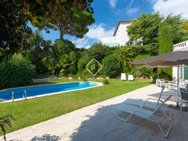 6 soveværelse Villa til salg i El Masnou med swimmingpool garage - € 1.800.000 (Ref: 9267674)