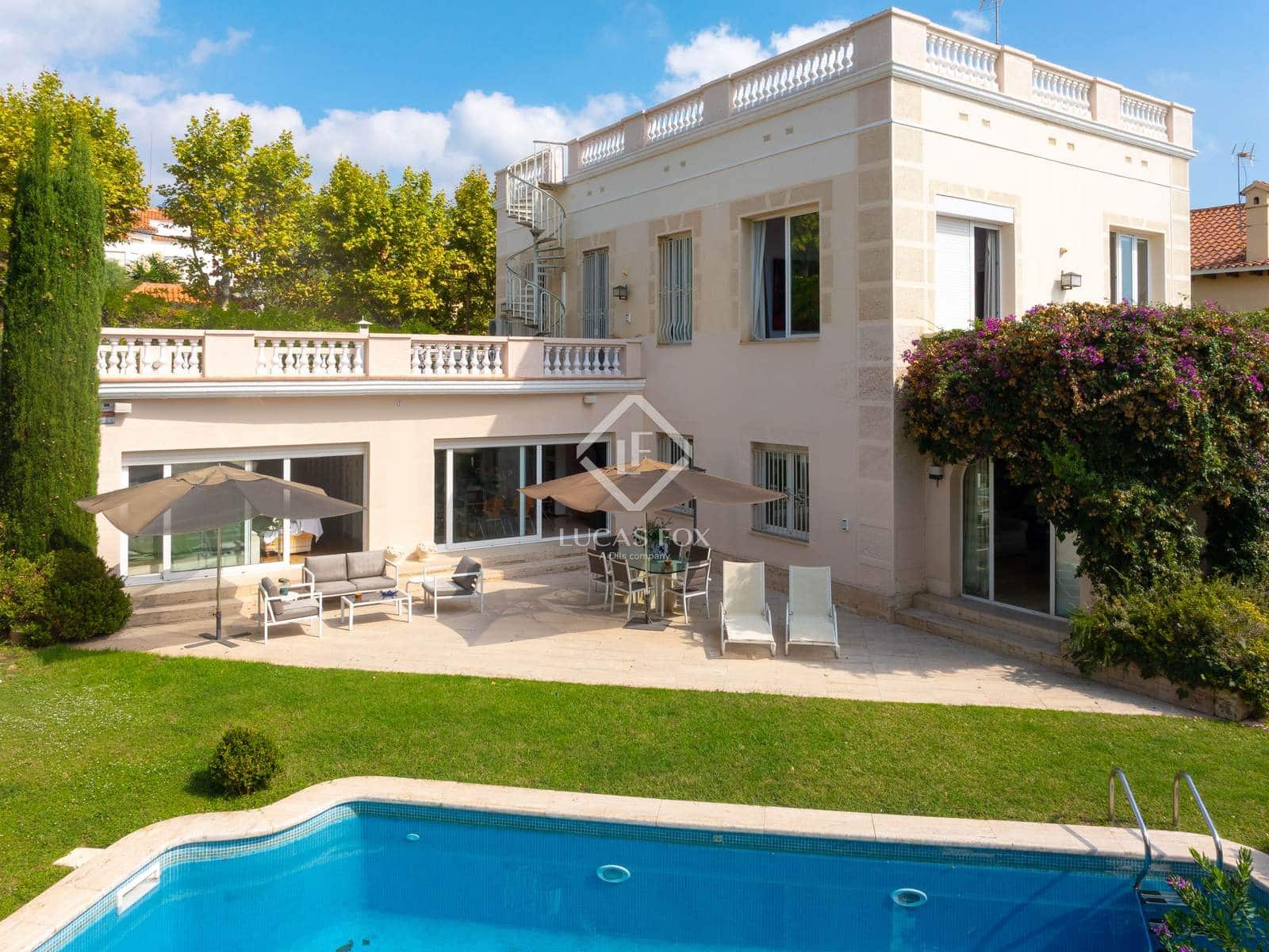 6 soveværelse Villa til salg i El Masnou med swimmingpool garage - € 1.800.000 (Ref: 9267674)