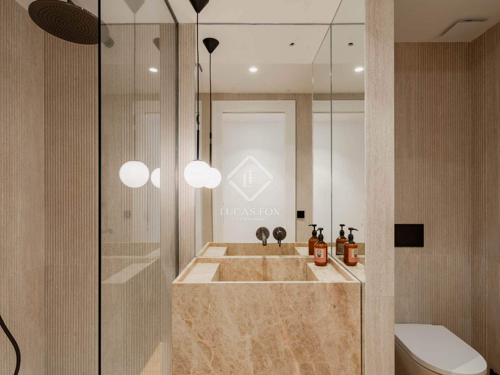 3 soveværelse Lejlighed til salg i Madrid by med garage - € 5.500.000 (Ref: 9267676)