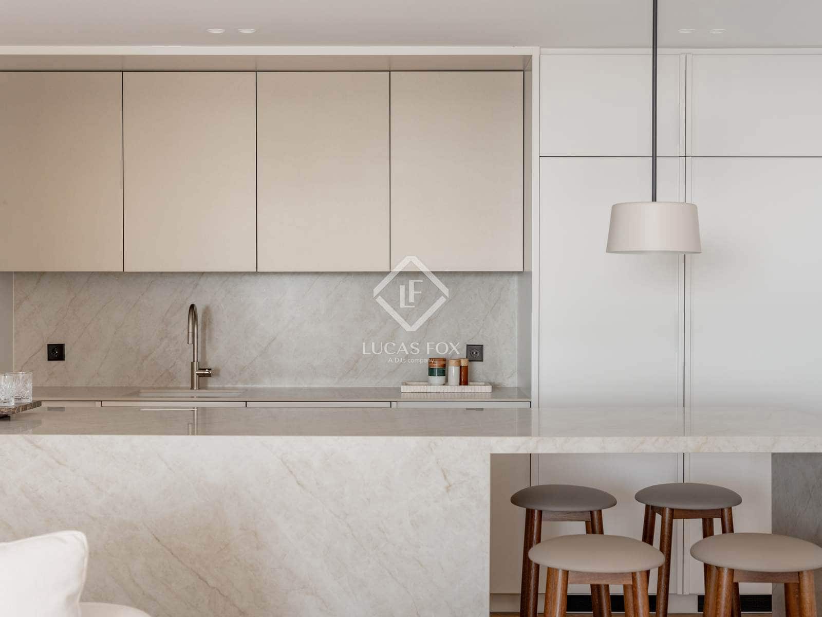 3 soveværelse Lejlighed til salg i Madrid by med garage - € 5.500.000 (Ref: 9267676)