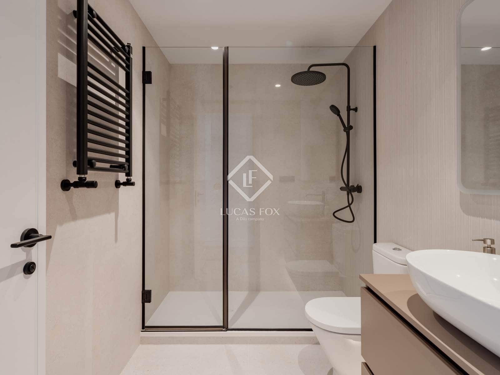 3 soveværelse Lejlighed til salg i Madrid by med garage - € 5.500.000 (Ref: 9267676)